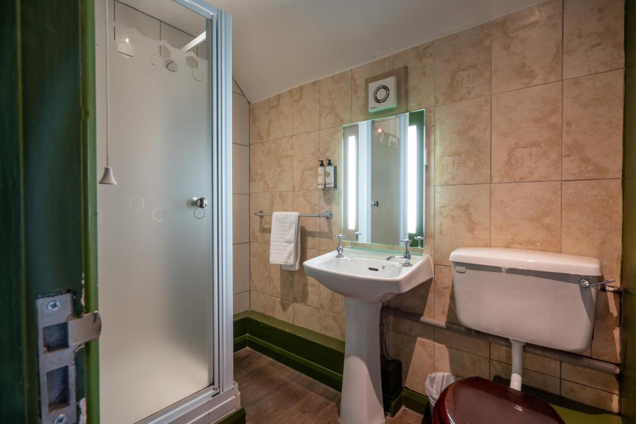 Bourne Valley Inn Saint Mary Bourne Buitenkant foto